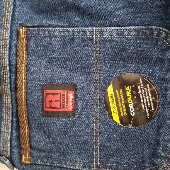 Men's Wrangler Riggs Workwear Carpenter Jeans - Picture 3 of 5